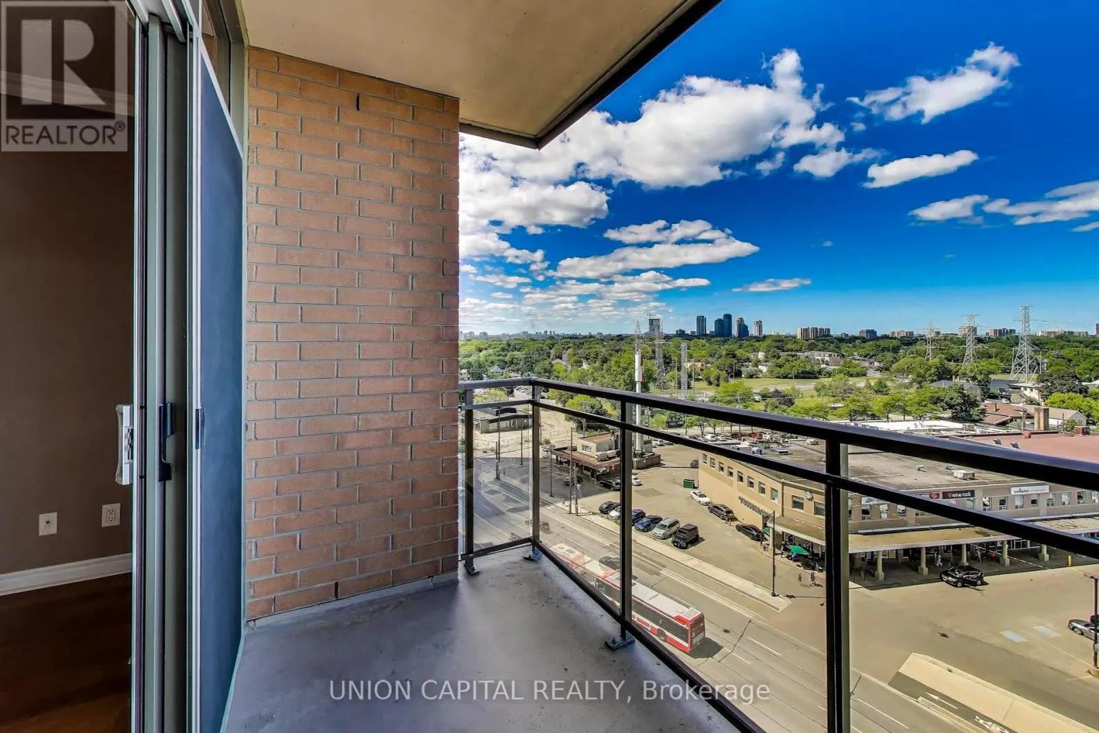 1104 - 5229 DUNDAS STREET W