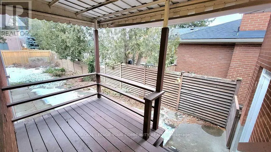 82 SMITHWOOD DRIVE