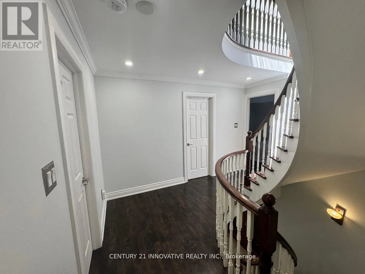 23 LINDEN CRESCENT