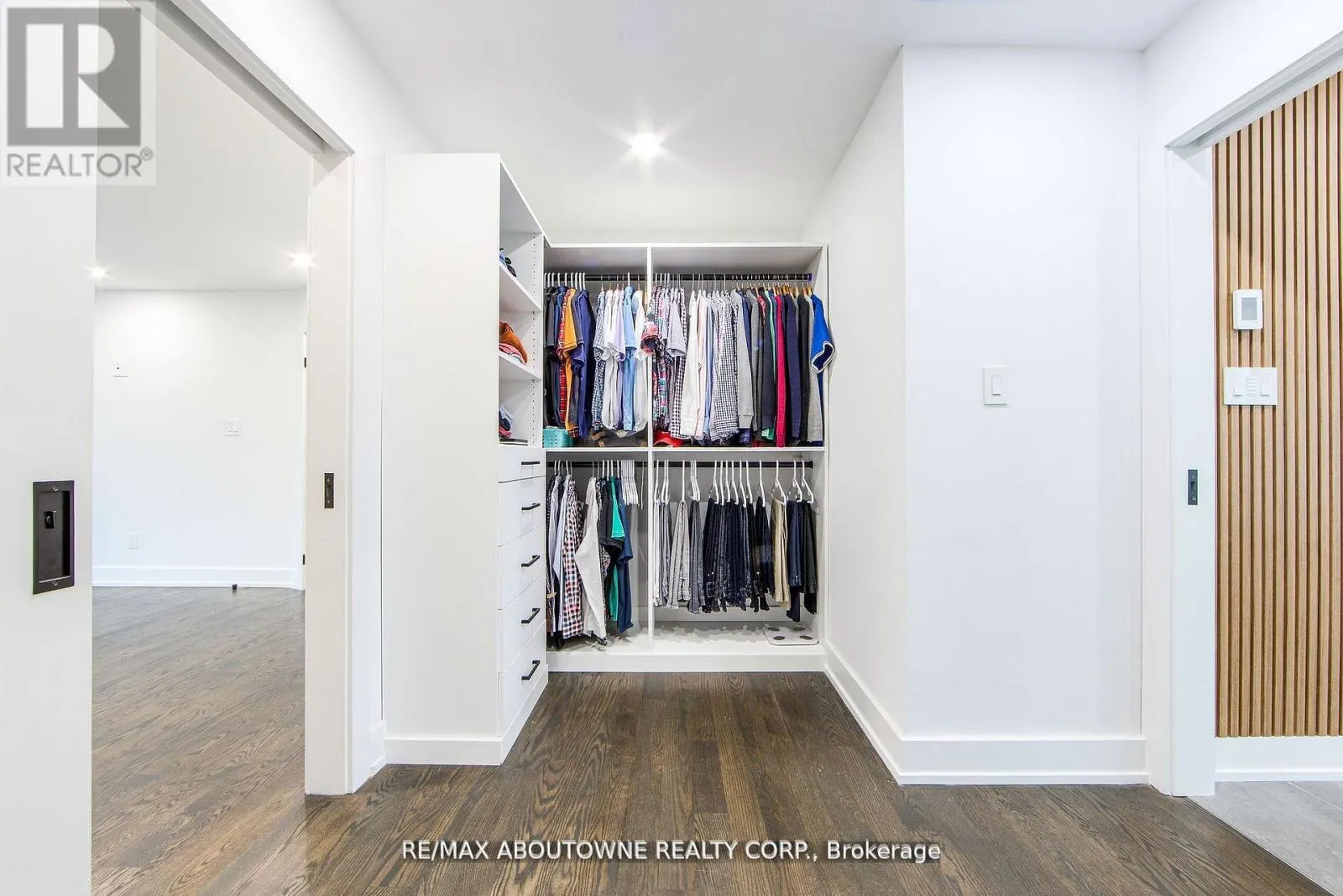 1319 GREENEAGLE DRIVE