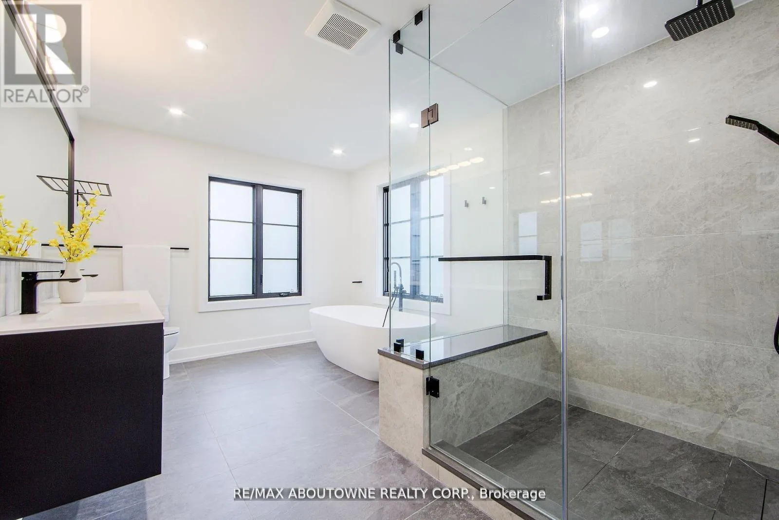 1319 GREENEAGLE DRIVE