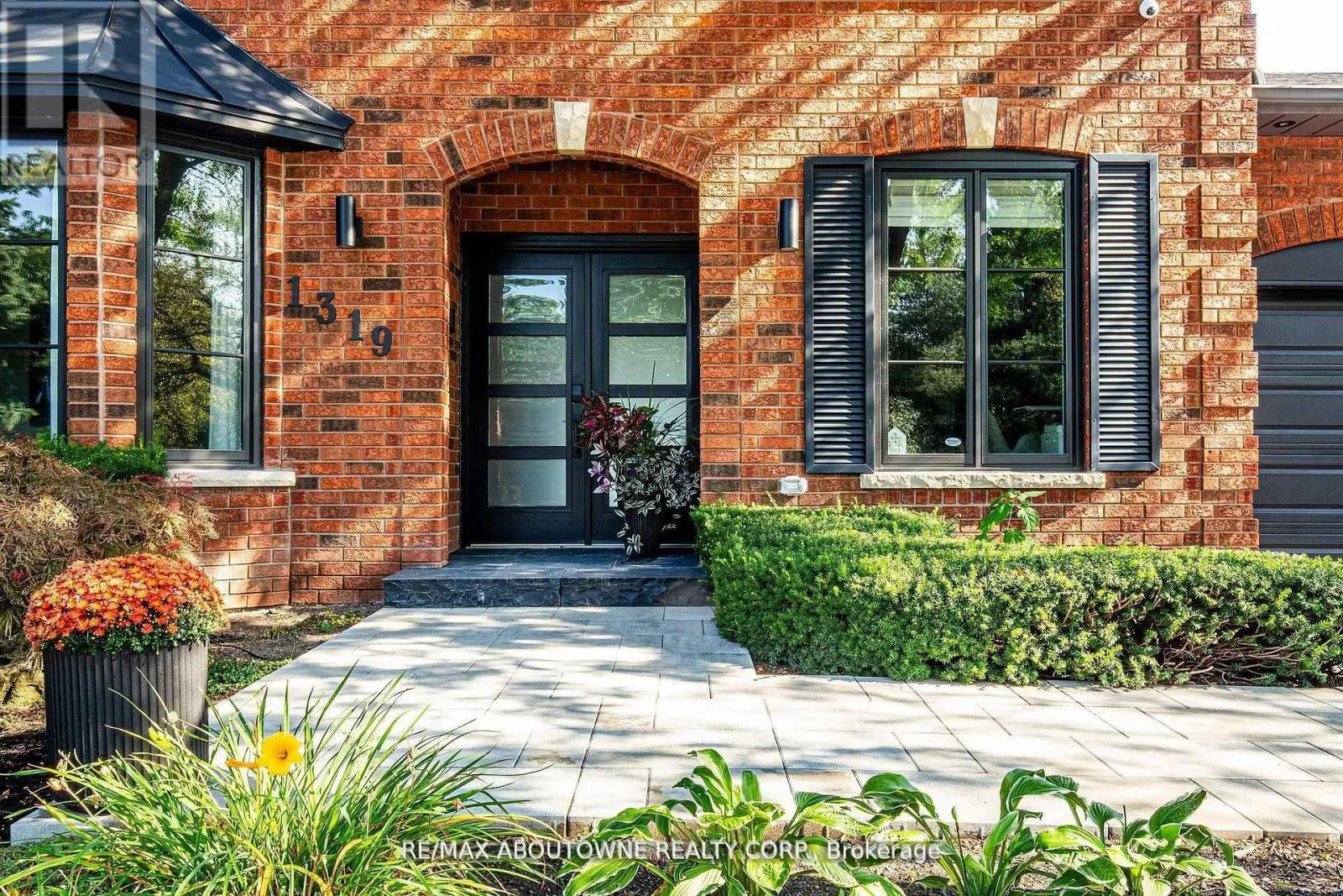 1319 GREENEAGLE DRIVE