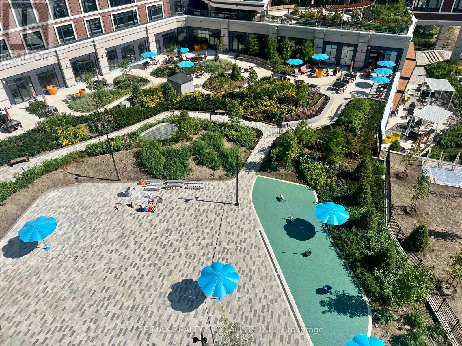 716 - 2485 EGLINTON AVENUE W