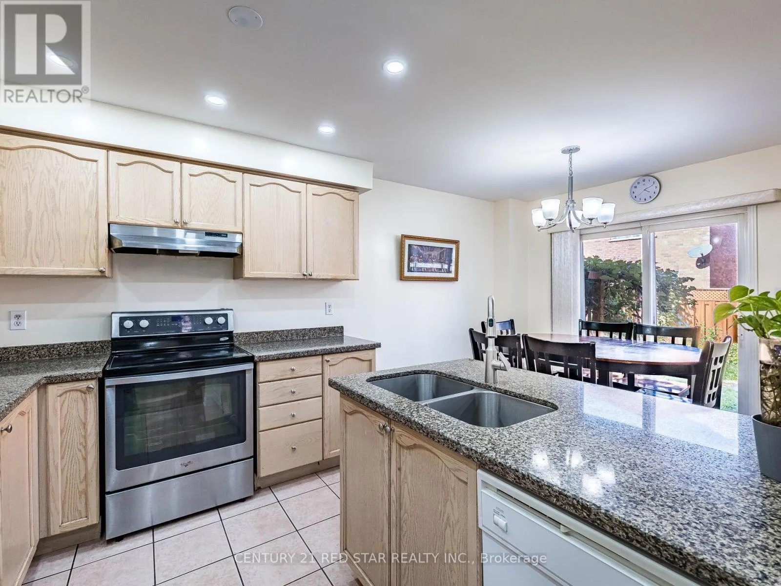 37 OAKMEADOW DRIVE