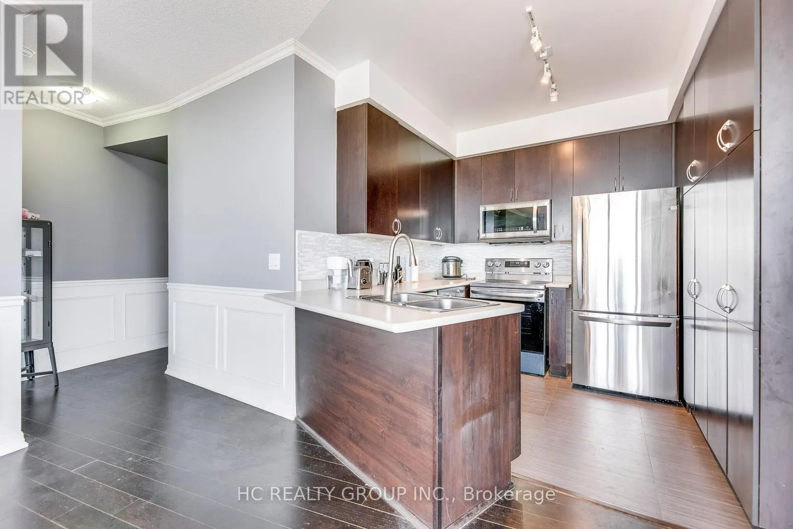 1804 - 223 WEBB DRIVE