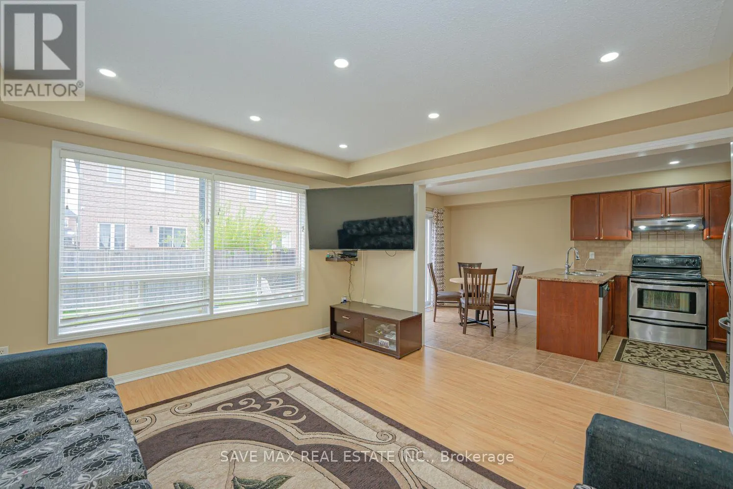 114 DECKER HOLLOW CIRCLE