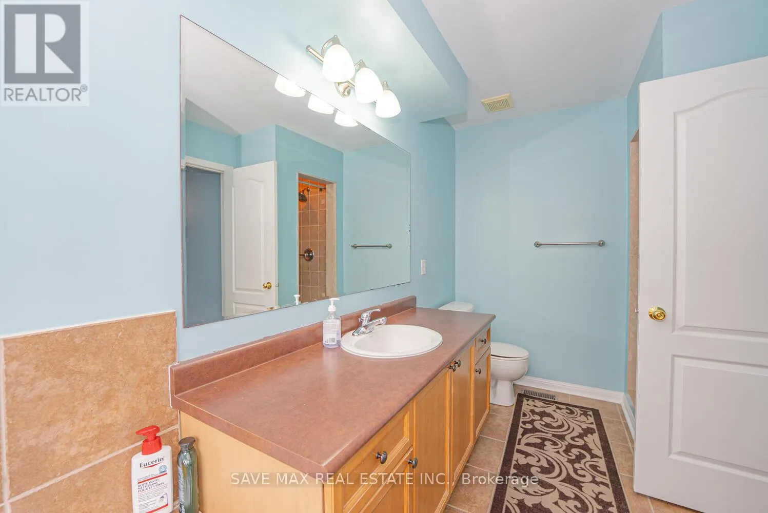 114 DECKER HOLLOW CIRCLE
