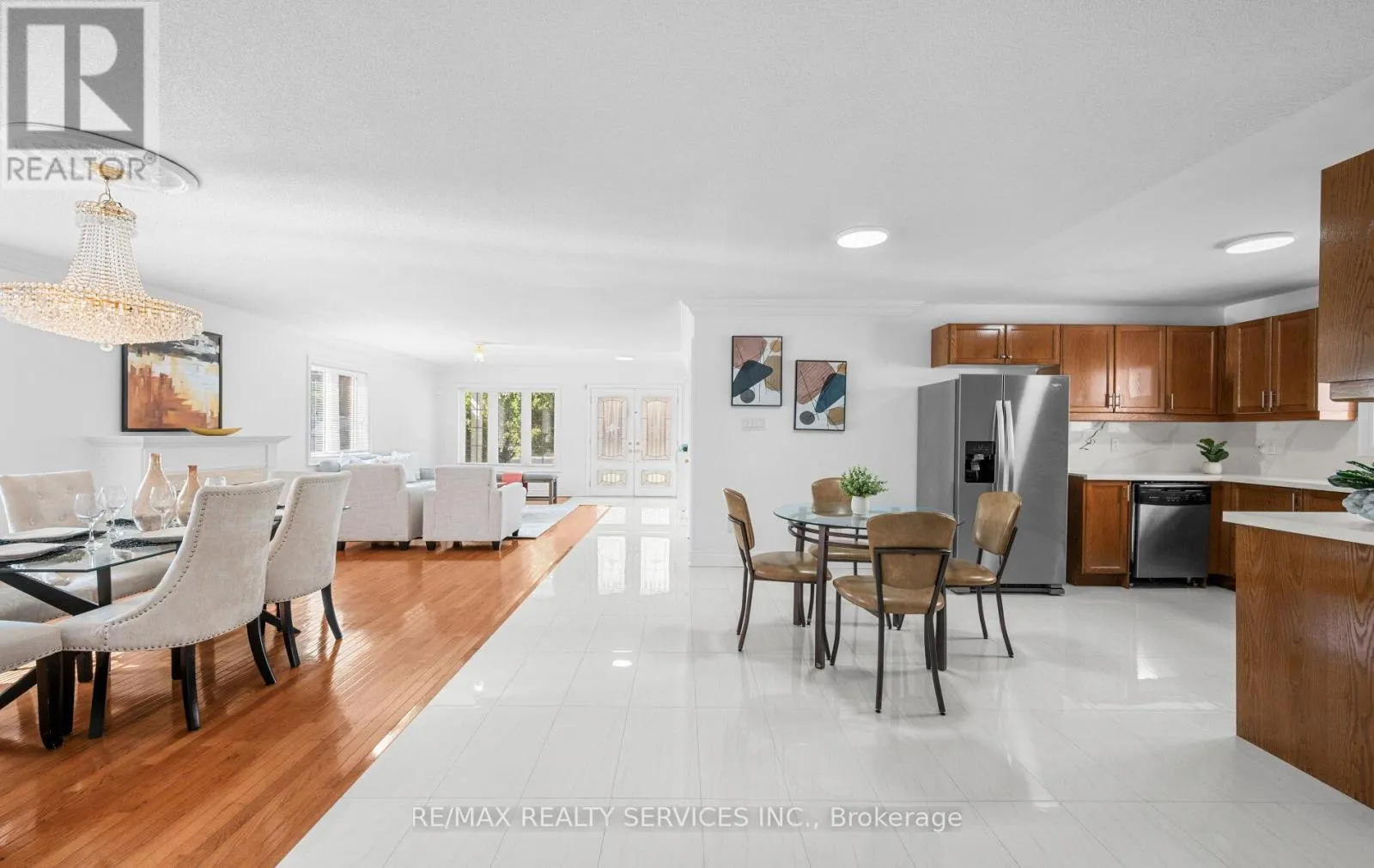 47 ECHORIDGE DRIVE