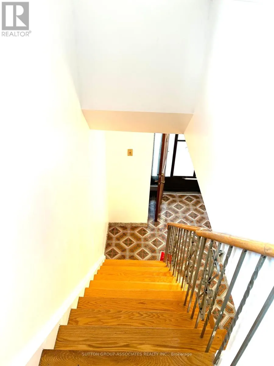 139 GILTSPUR DRIVE