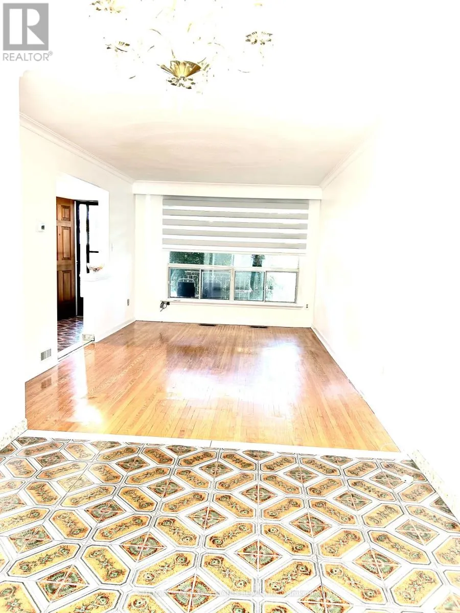 139 GILTSPUR DRIVE