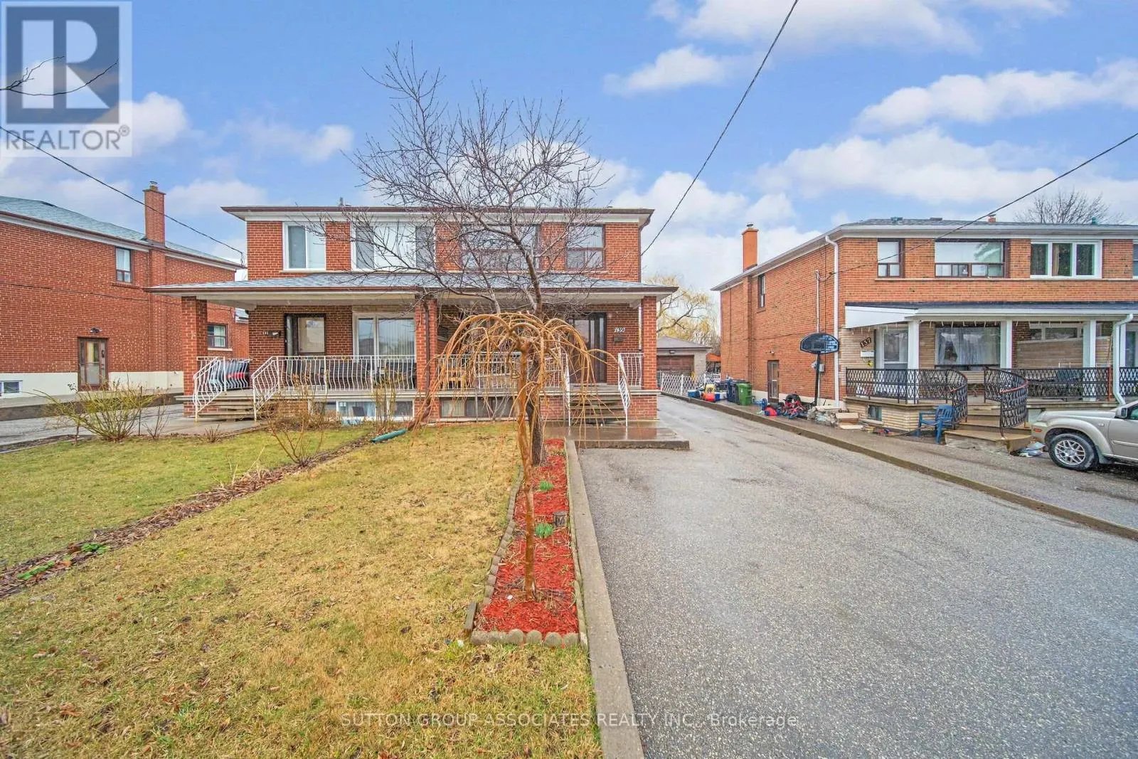 139 GILTSPUR DRIVE
