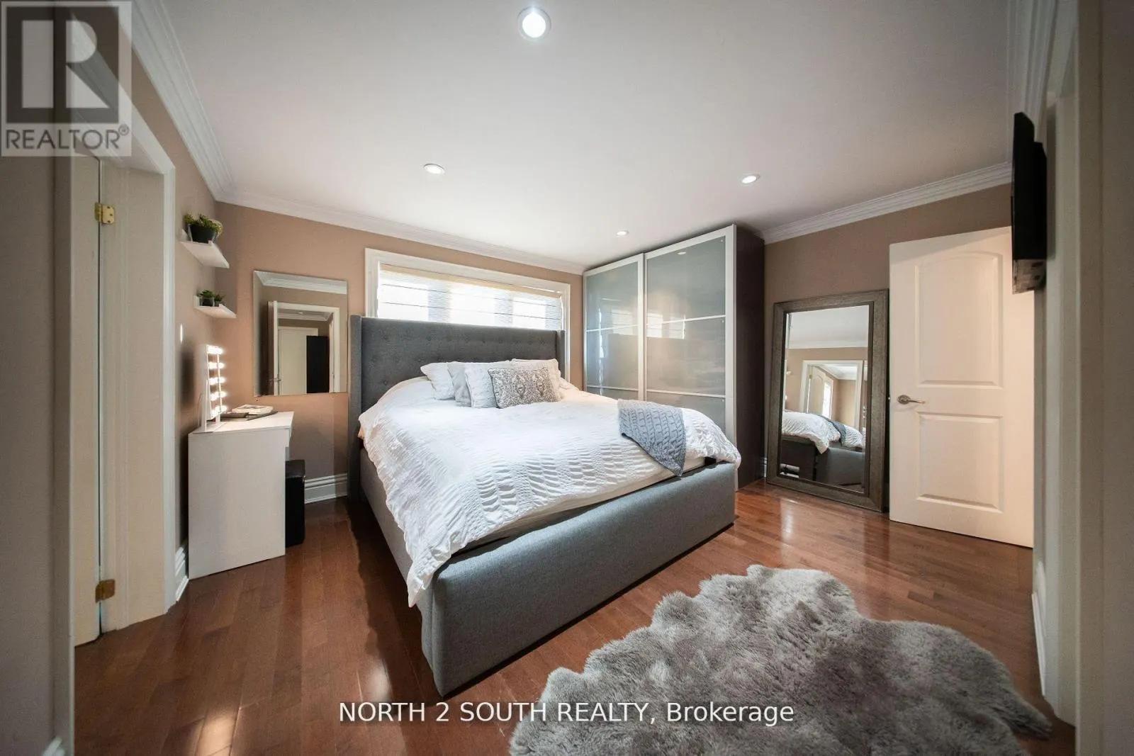 339 BURNHAMTHORPE ROAD