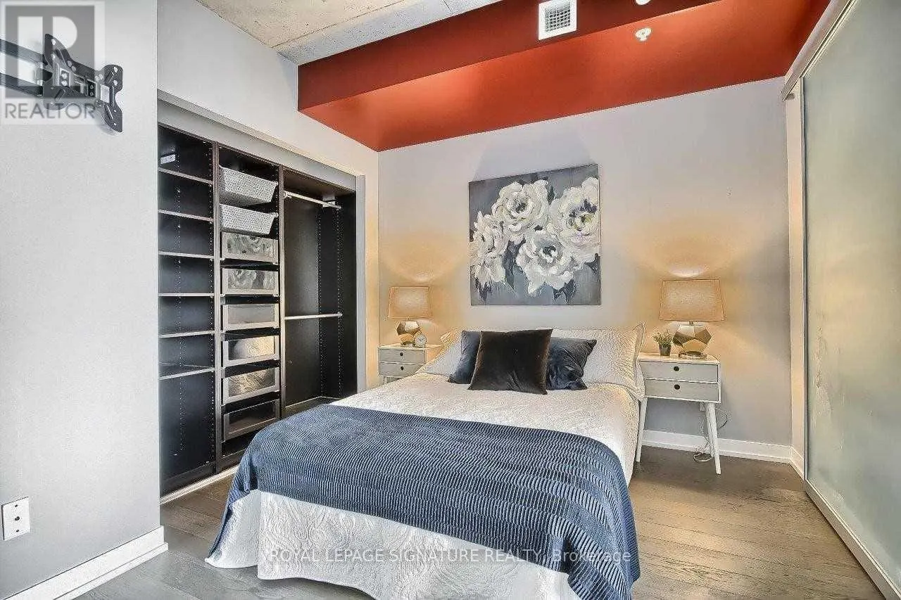 409 - 530 INDIAN GROVE