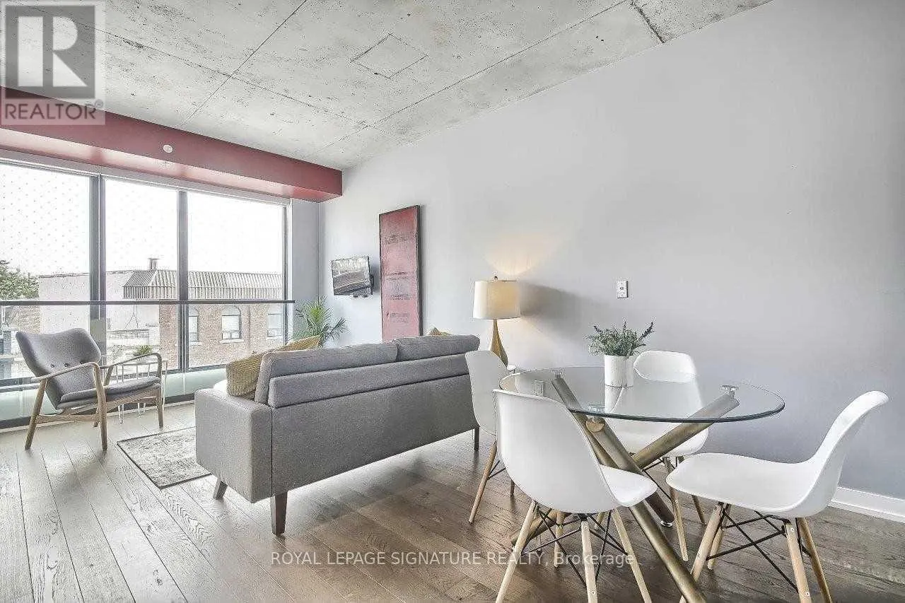 409 - 530 INDIAN GROVE
