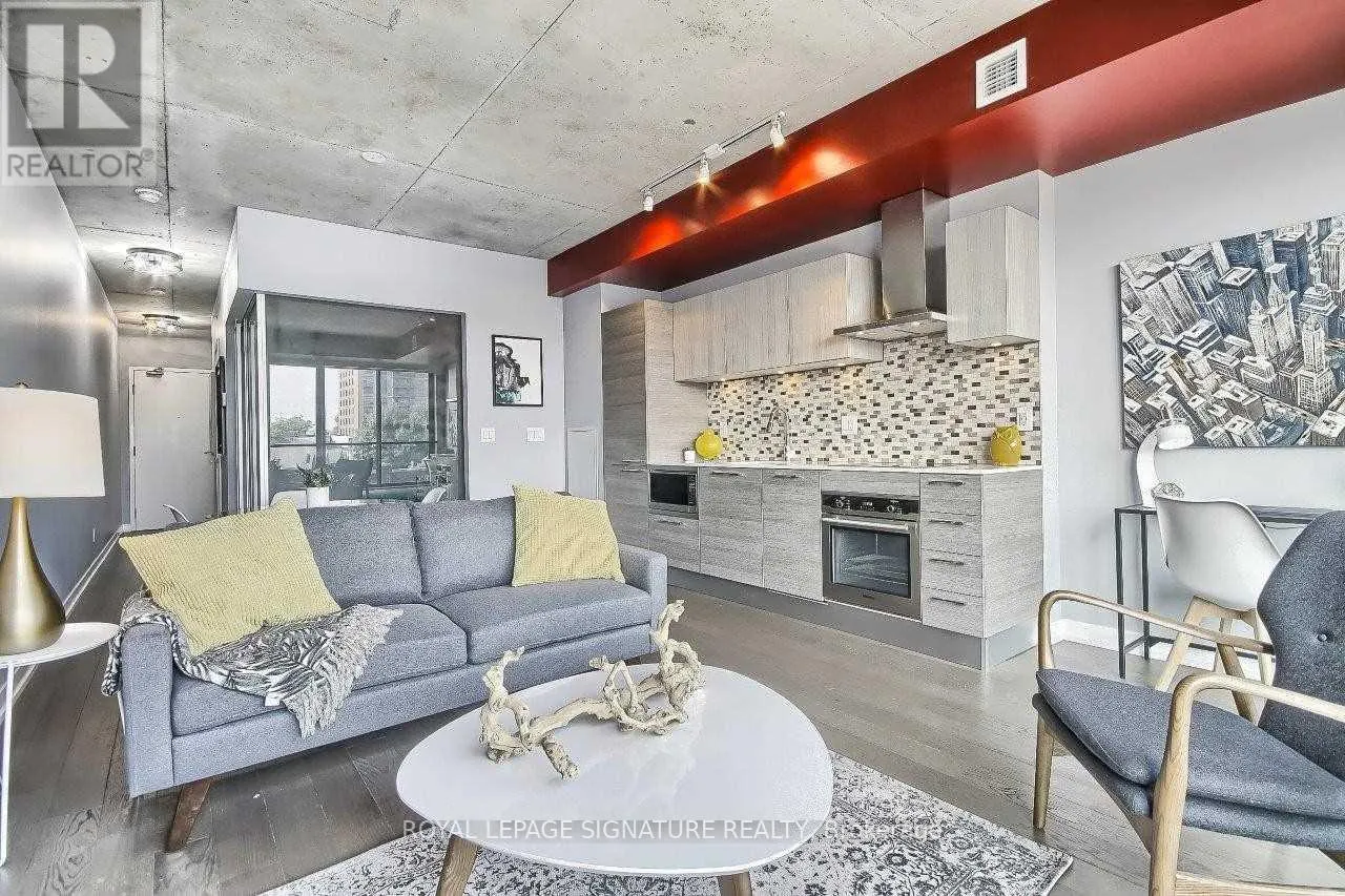 409 - 530 INDIAN GROVE