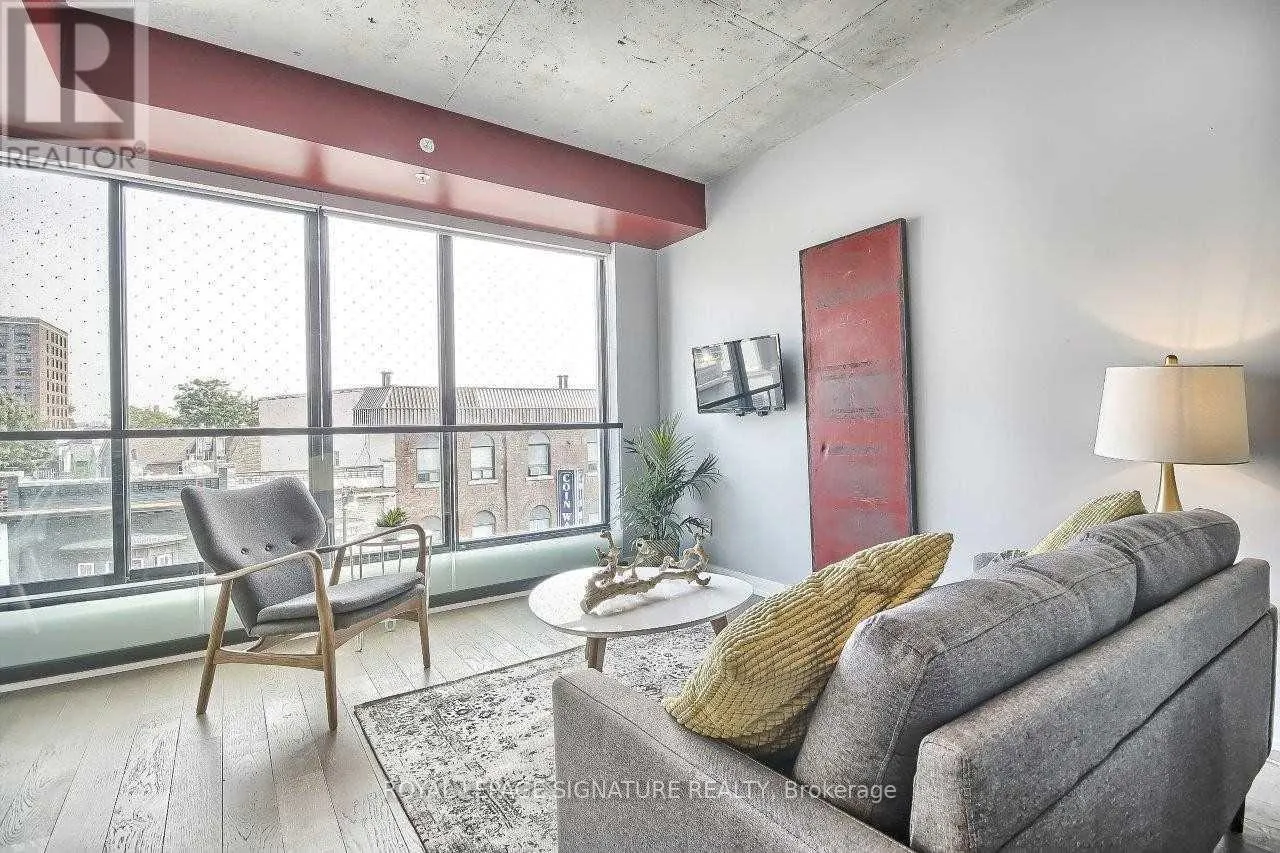409 - 530 INDIAN GROVE