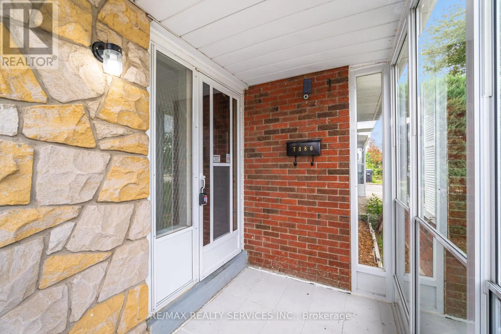 7386 NETHERWOOD ROAD