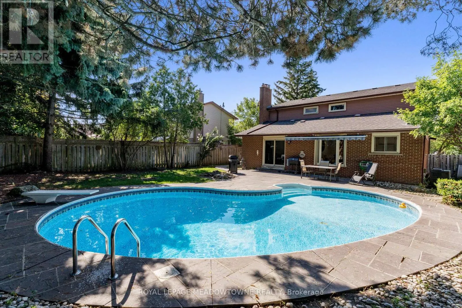 1628 WOODEDEN DRIVE