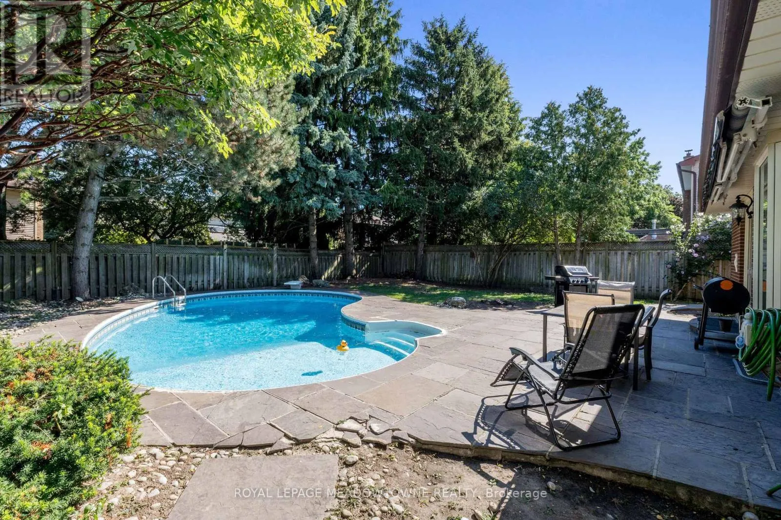 1628 WOODEDEN DRIVE