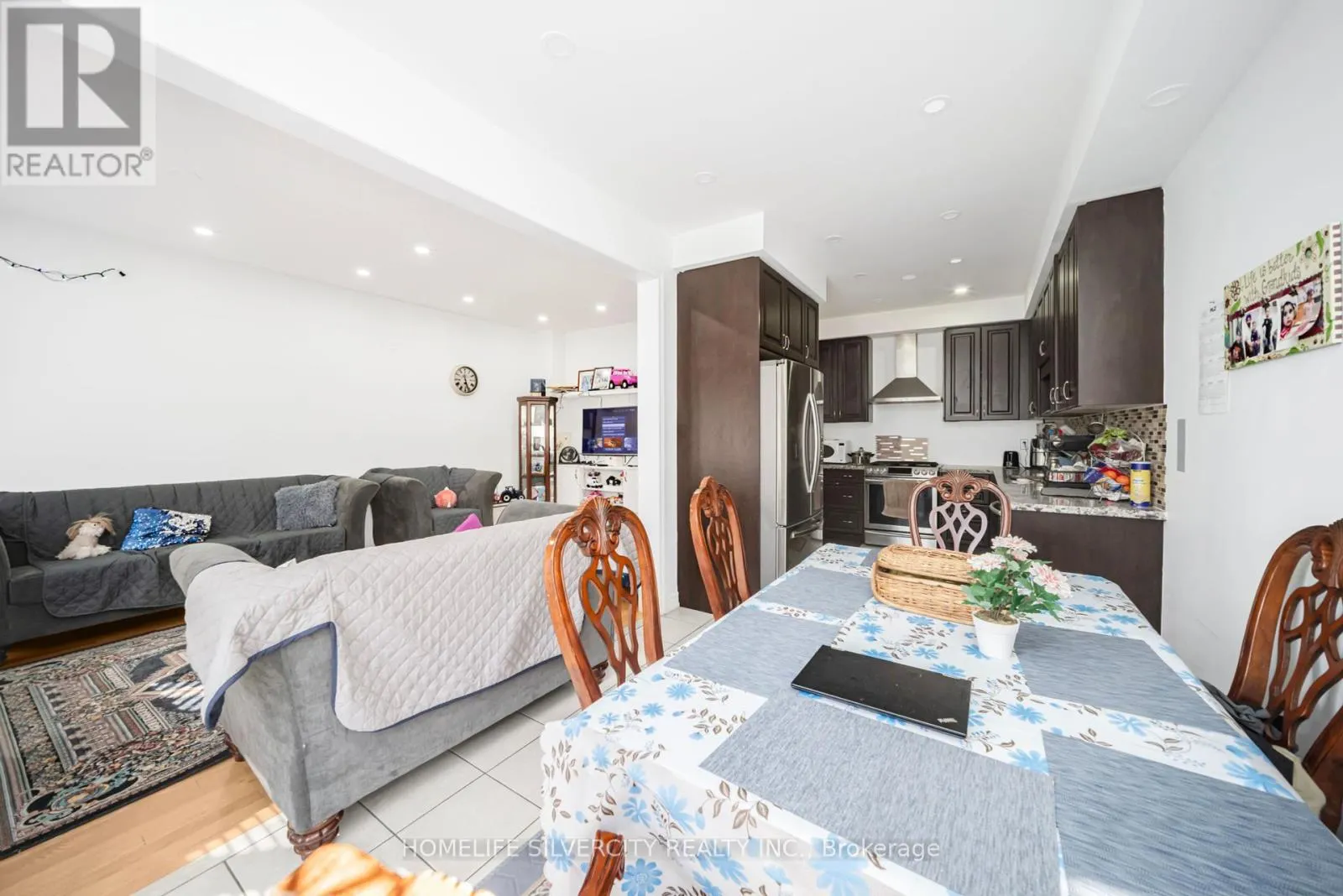 28 YELLOW SORREL ROAD