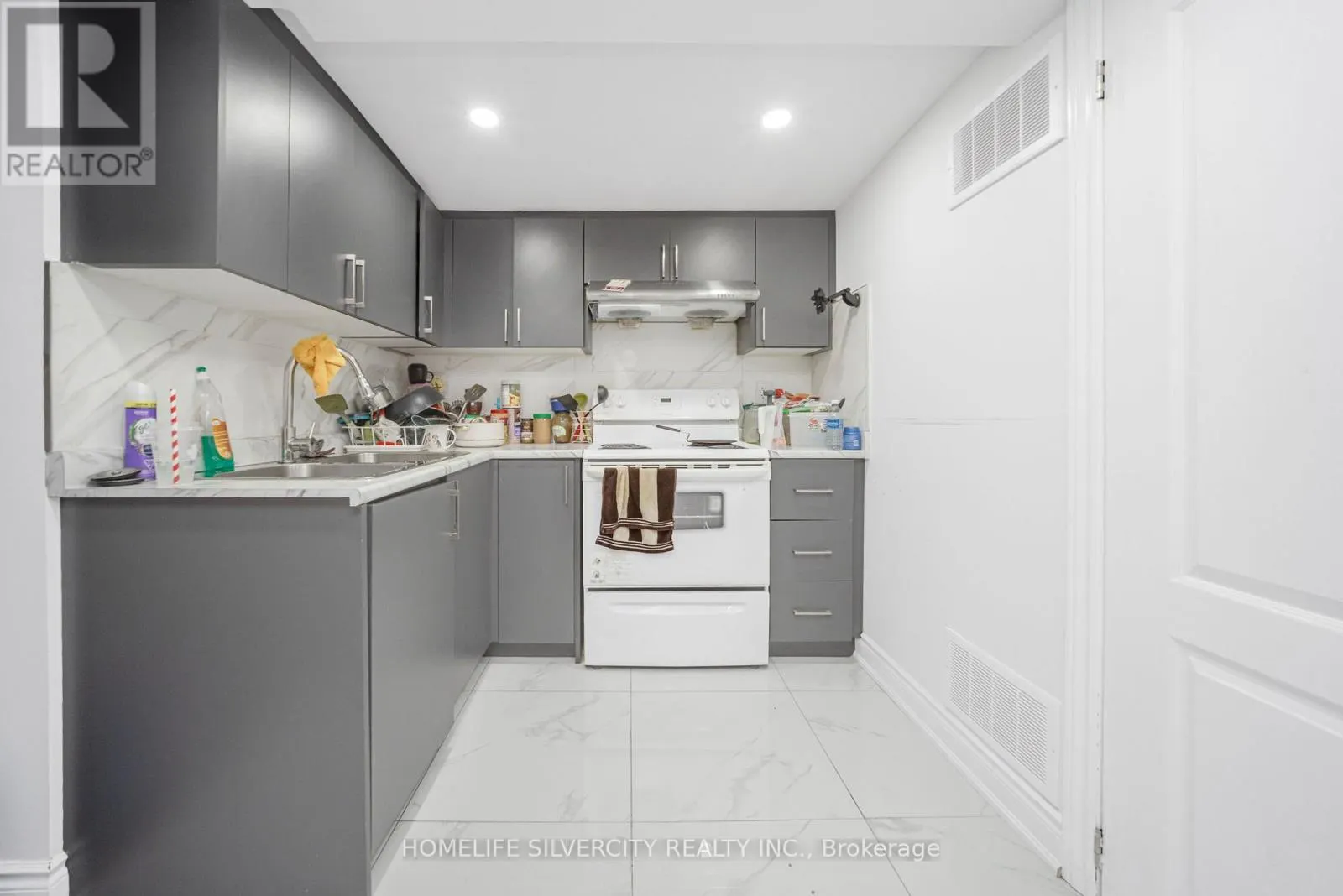28 YELLOW SORREL ROAD