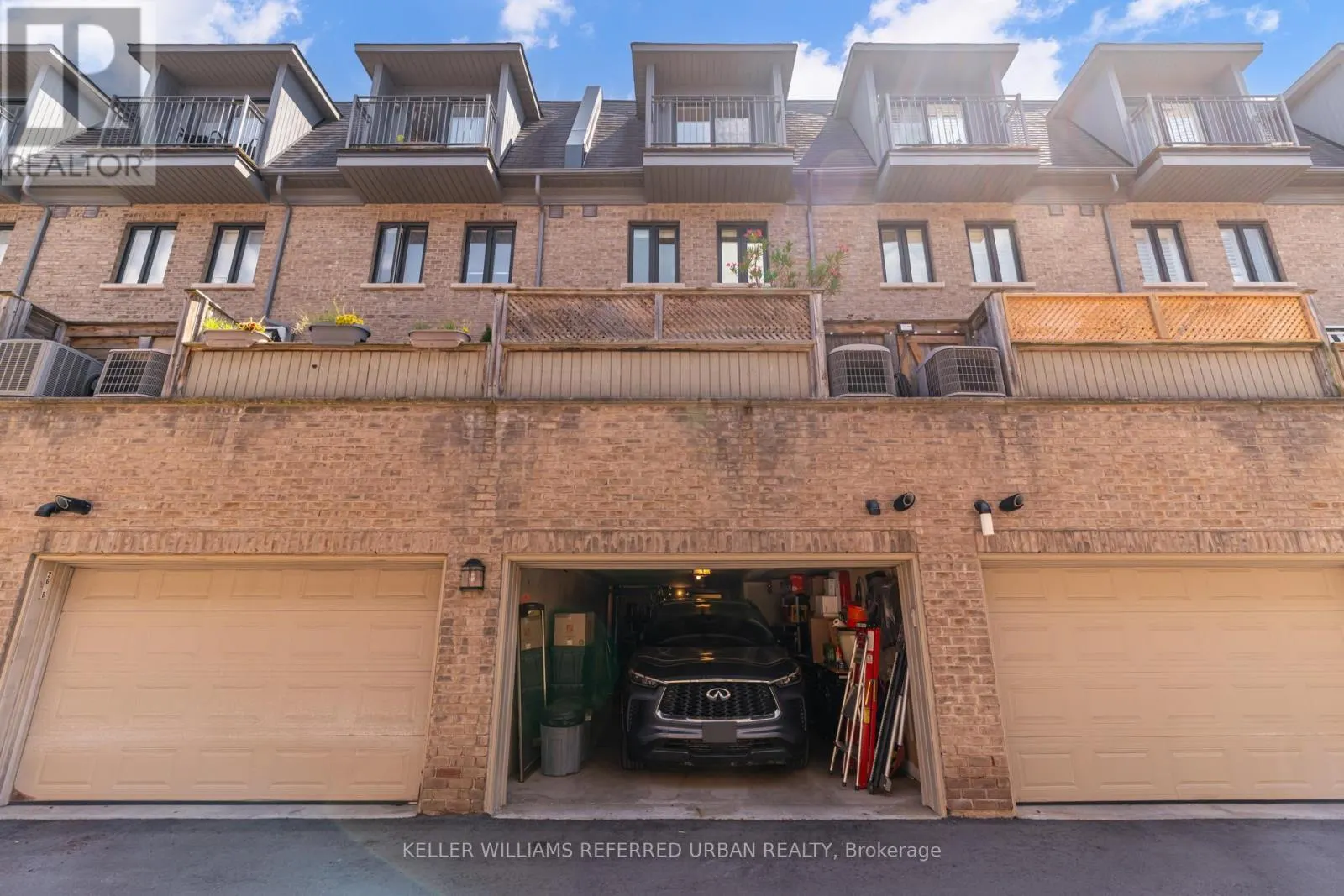 270A BERING AVENUE