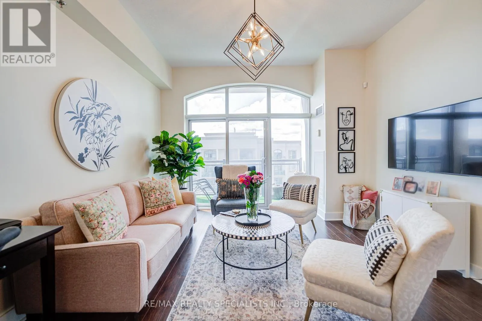 822 - 2486 OLD BRONTE ROAD