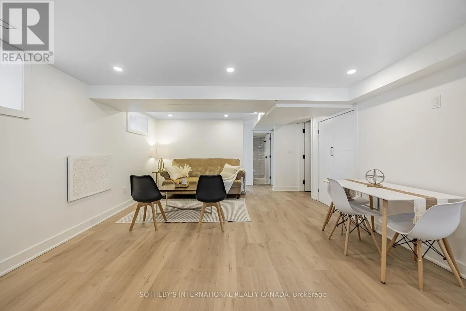 6 TWENTY FIFTH STREET