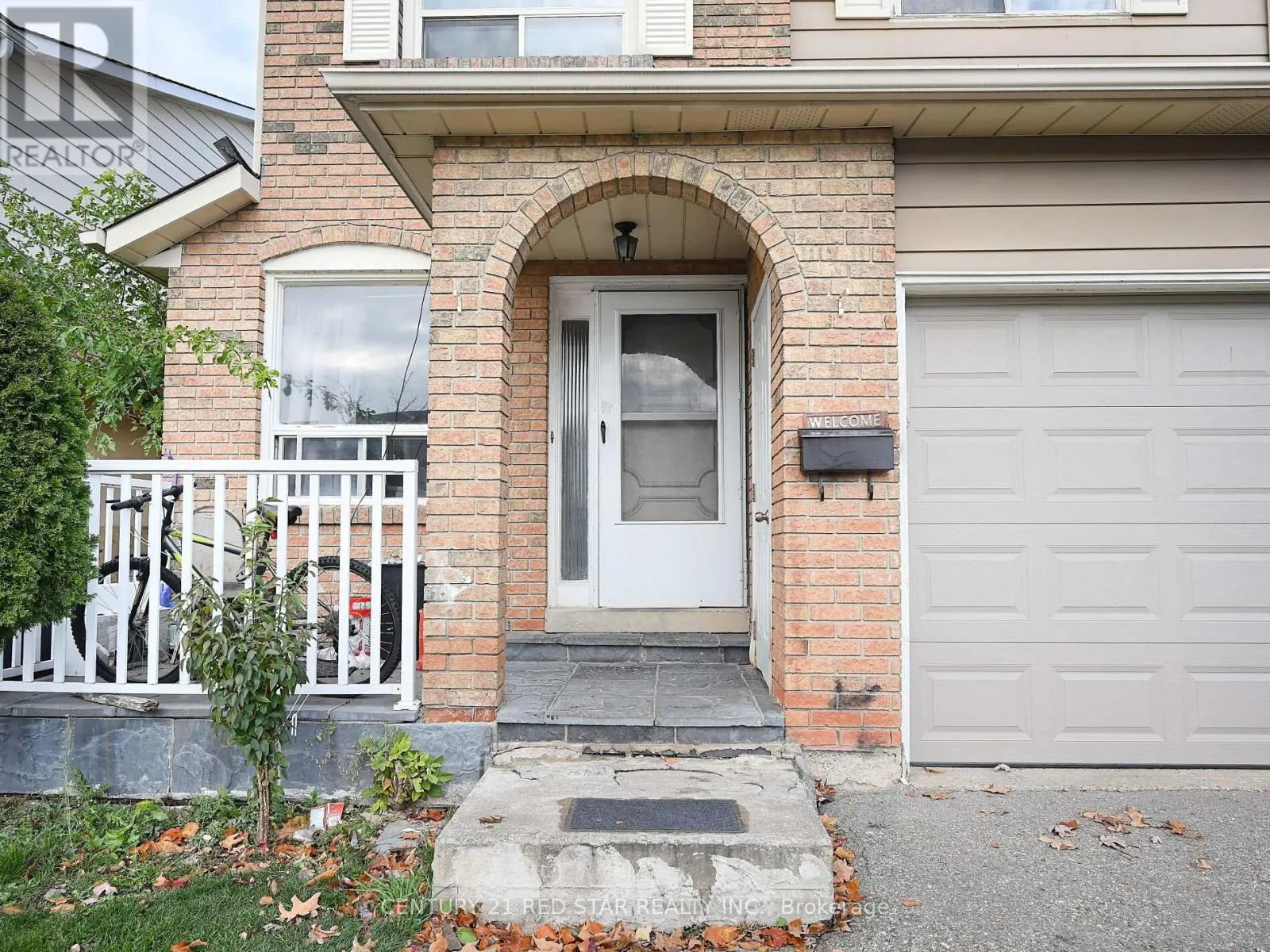 433 HANSEN ROAD N