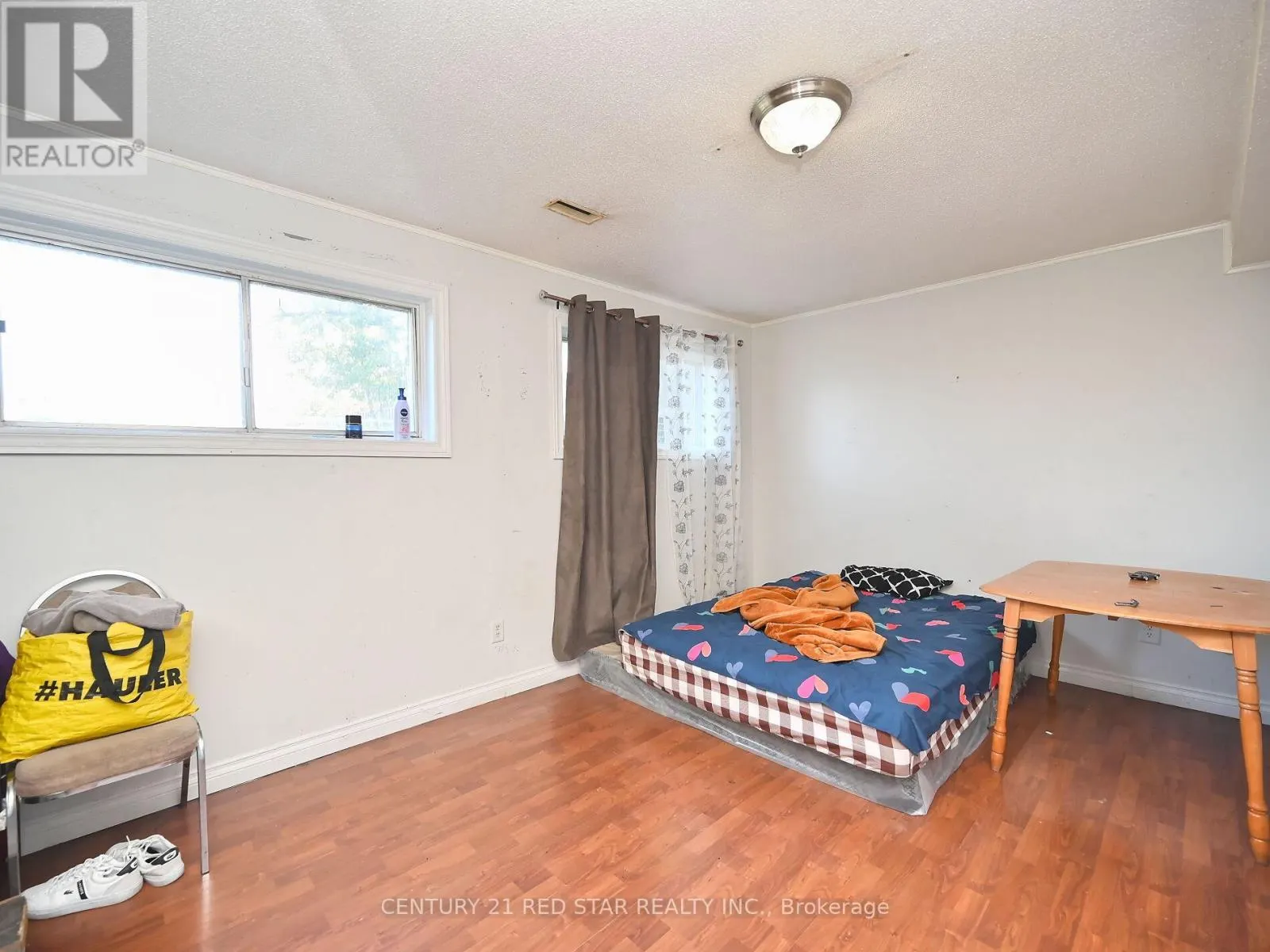433 HANSEN ROAD N