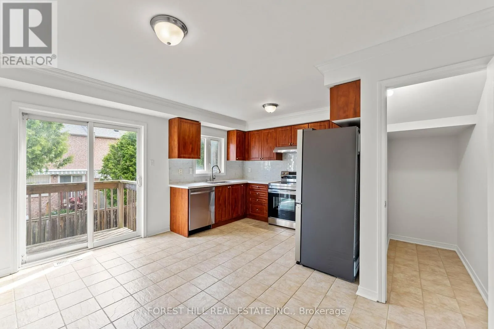 5817 TIZ ROAD