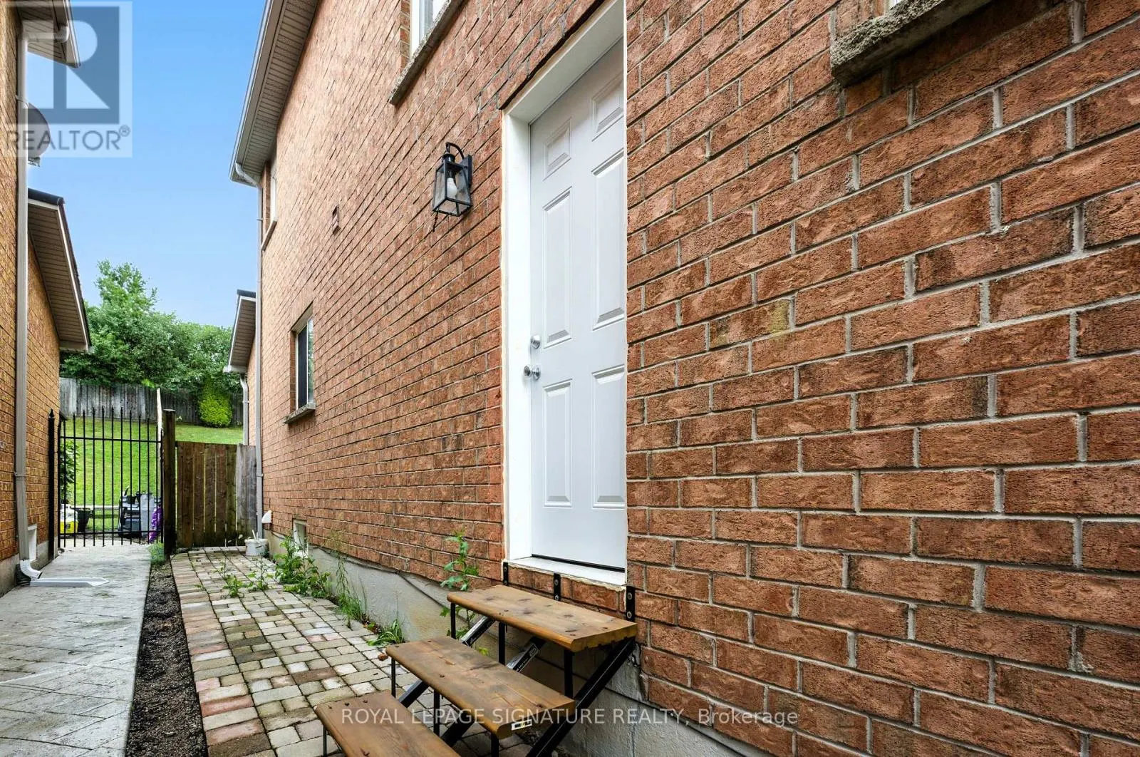 28 GRAPEVINE ROAD