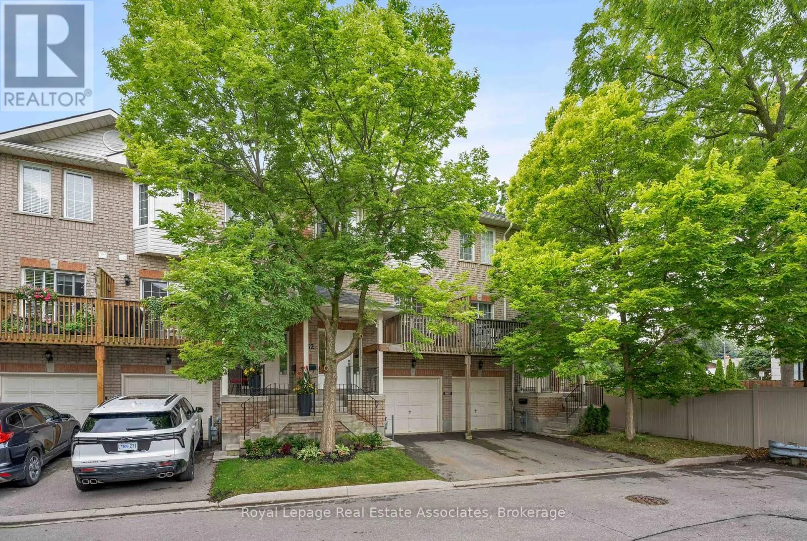 32 - 1130 CAWTHRA ROAD