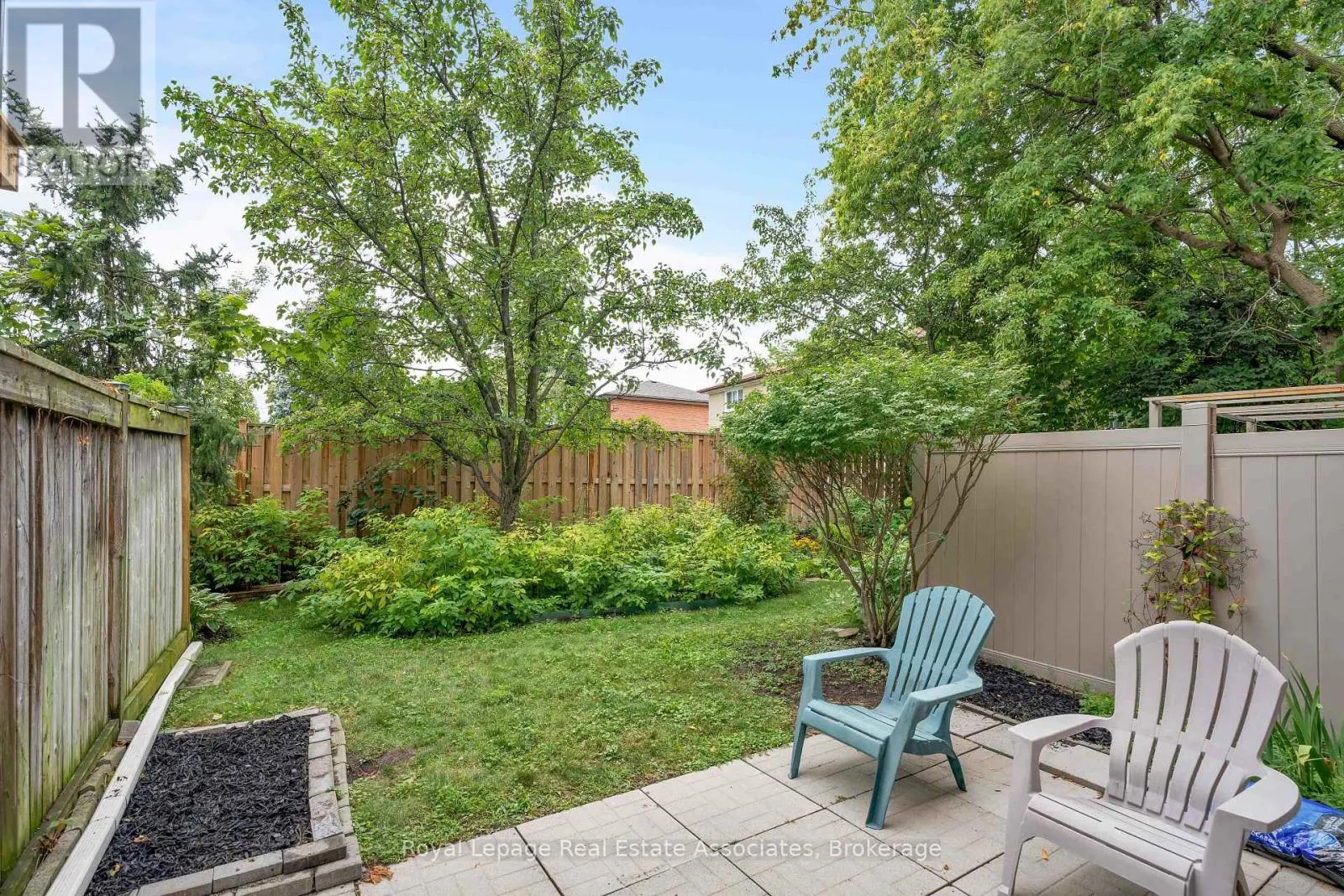 32 - 1130 CAWTHRA ROAD