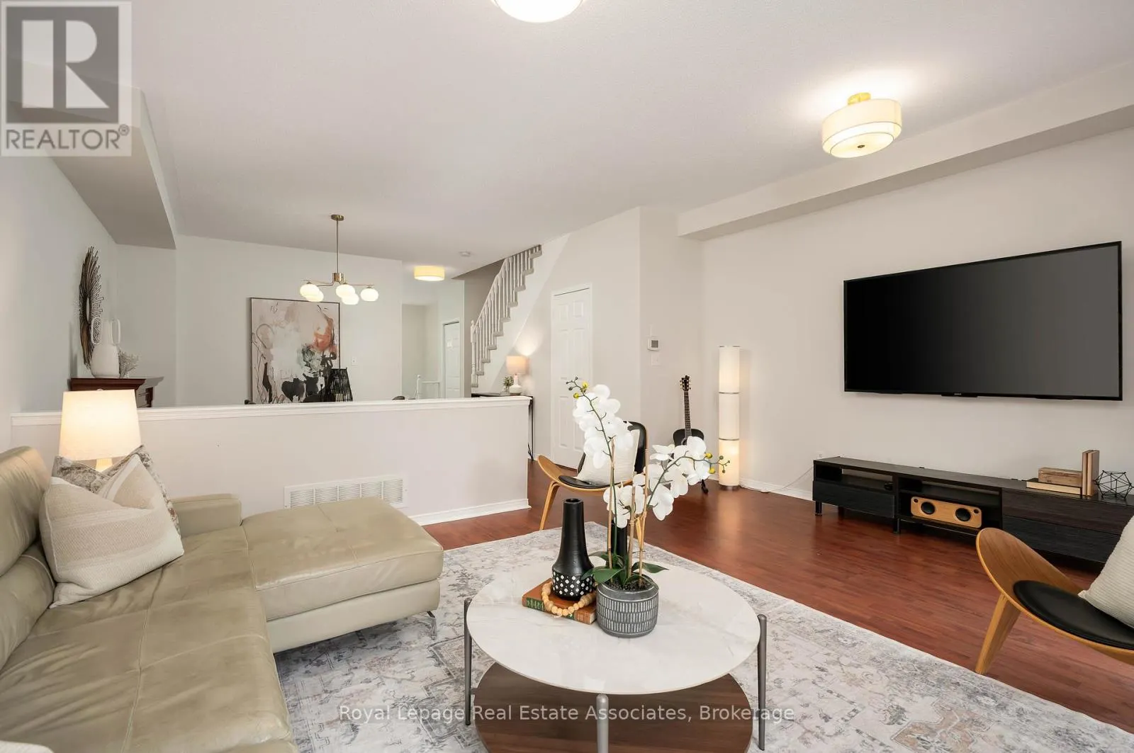 32 - 1130 CAWTHRA ROAD