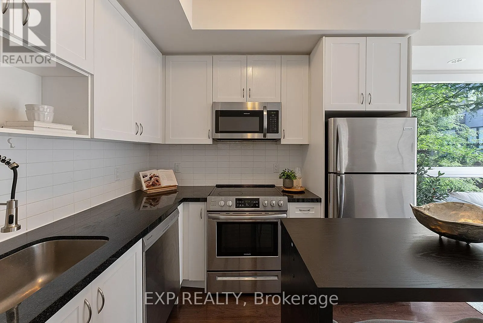 312 - 1110 BRIAR HILL AVENUE