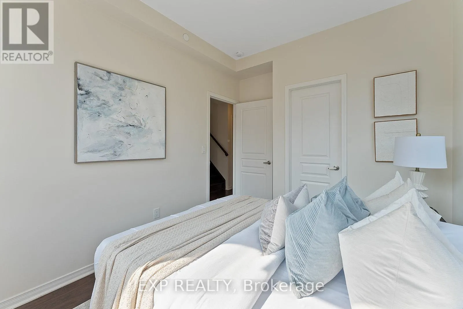 312 - 1110 BRIAR HILL AVENUE