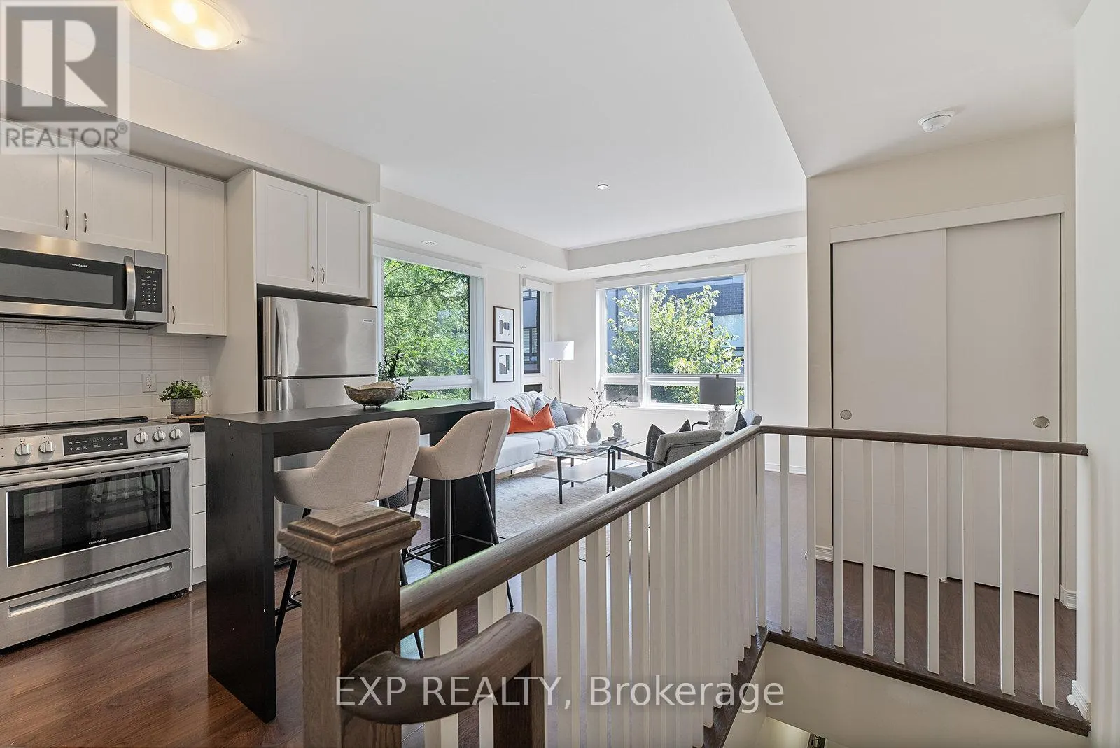 312 - 1110 BRIAR HILL AVENUE