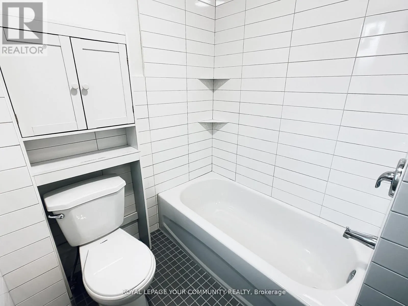 B (UPPER) - 1623 KEELE STREET