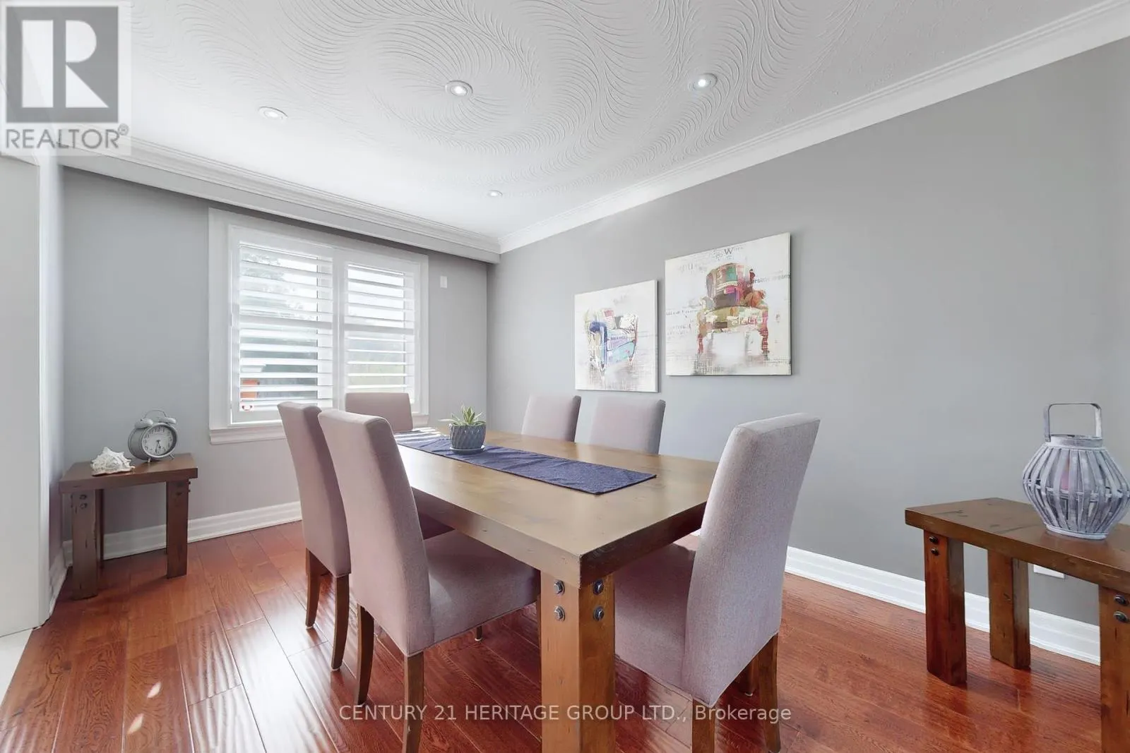 16 MARBLEHEAD ROAD