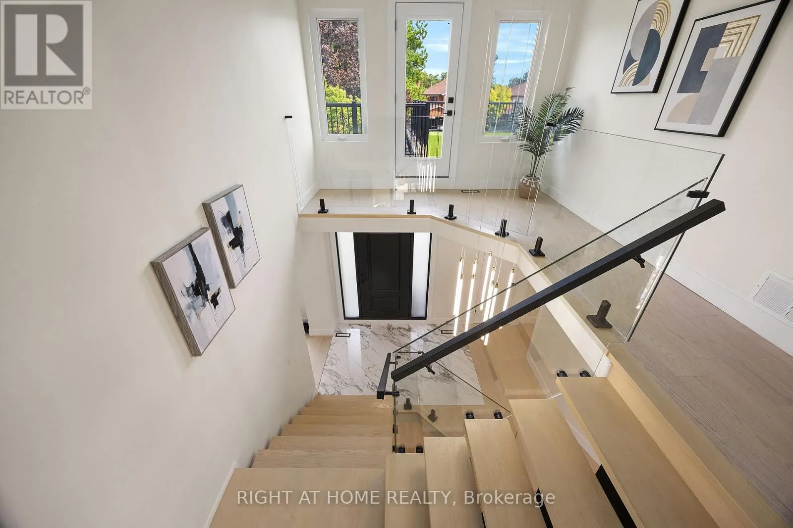 3049 GOLDEN ORCHARD DRIVE