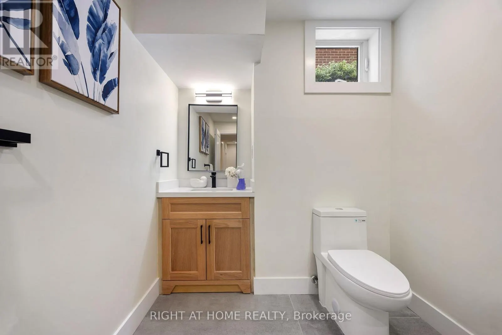 3049 GOLDEN ORCHARD DRIVE