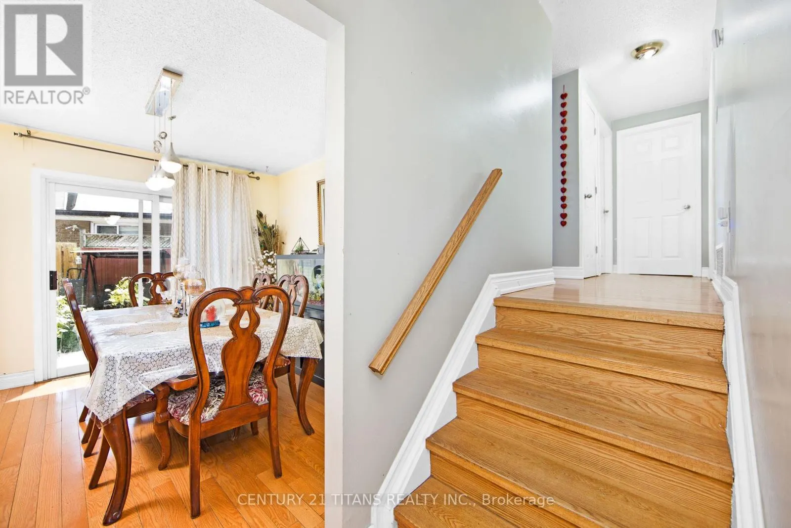 7606 NETHERWOOD ROAD