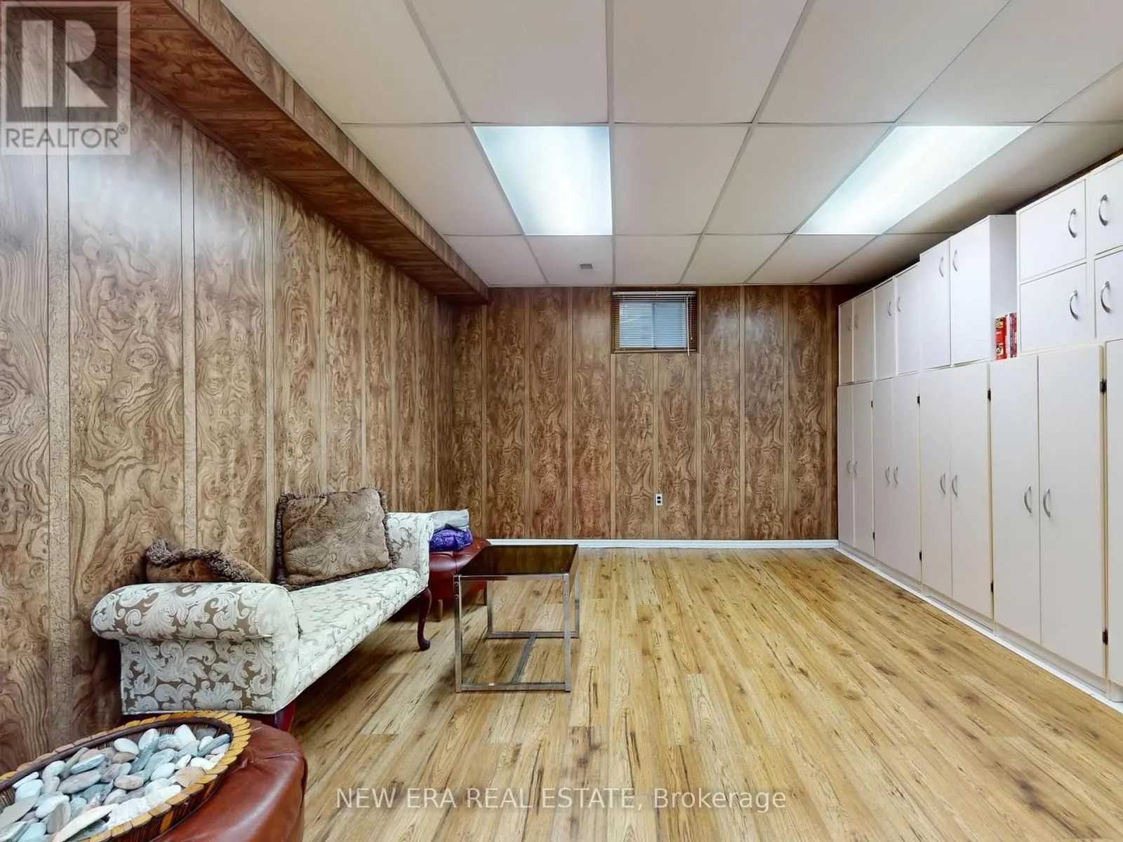 2669 INLAKE COURT