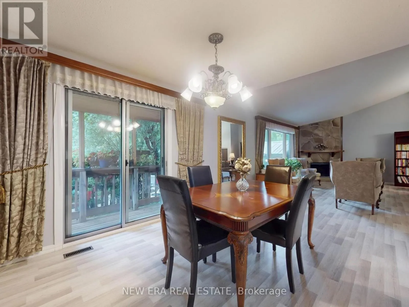 2669 INLAKE COURT