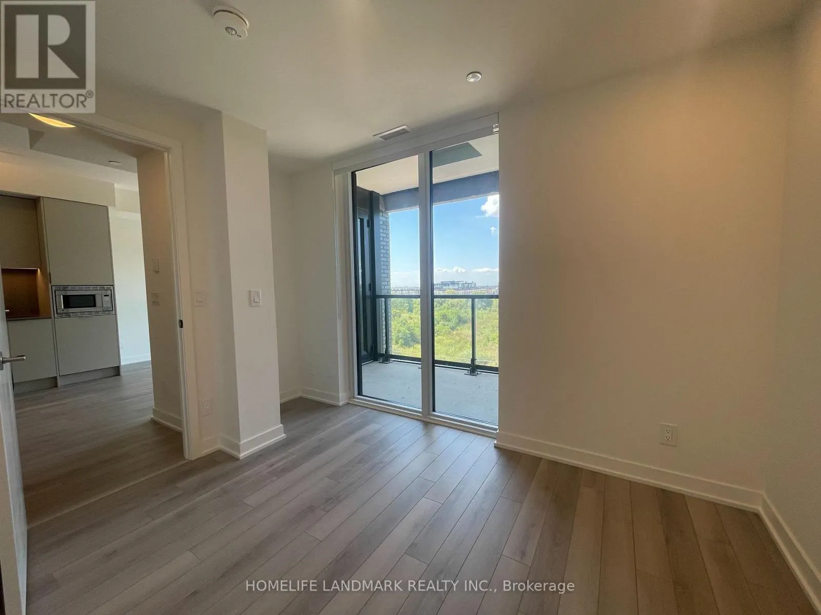 603 - 3079 TRAFALGAR ROAD