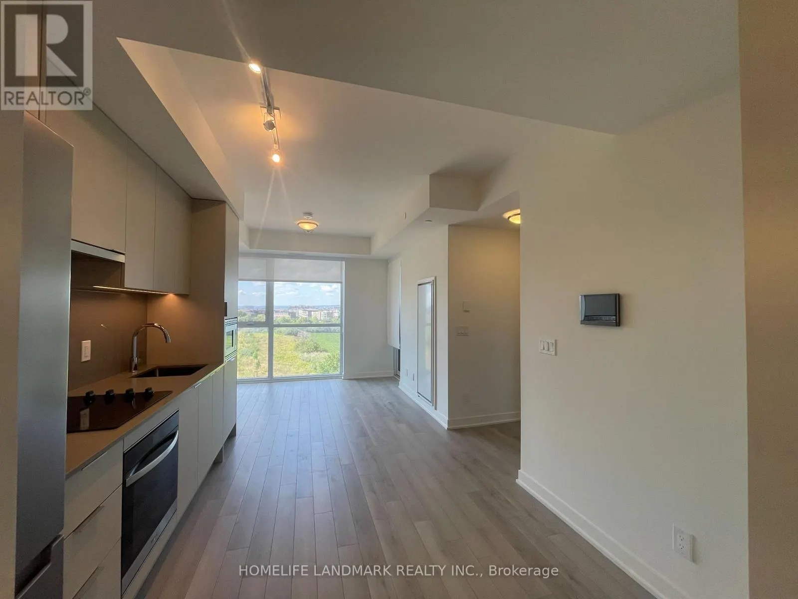 603 - 3079 TRAFALGAR ROAD