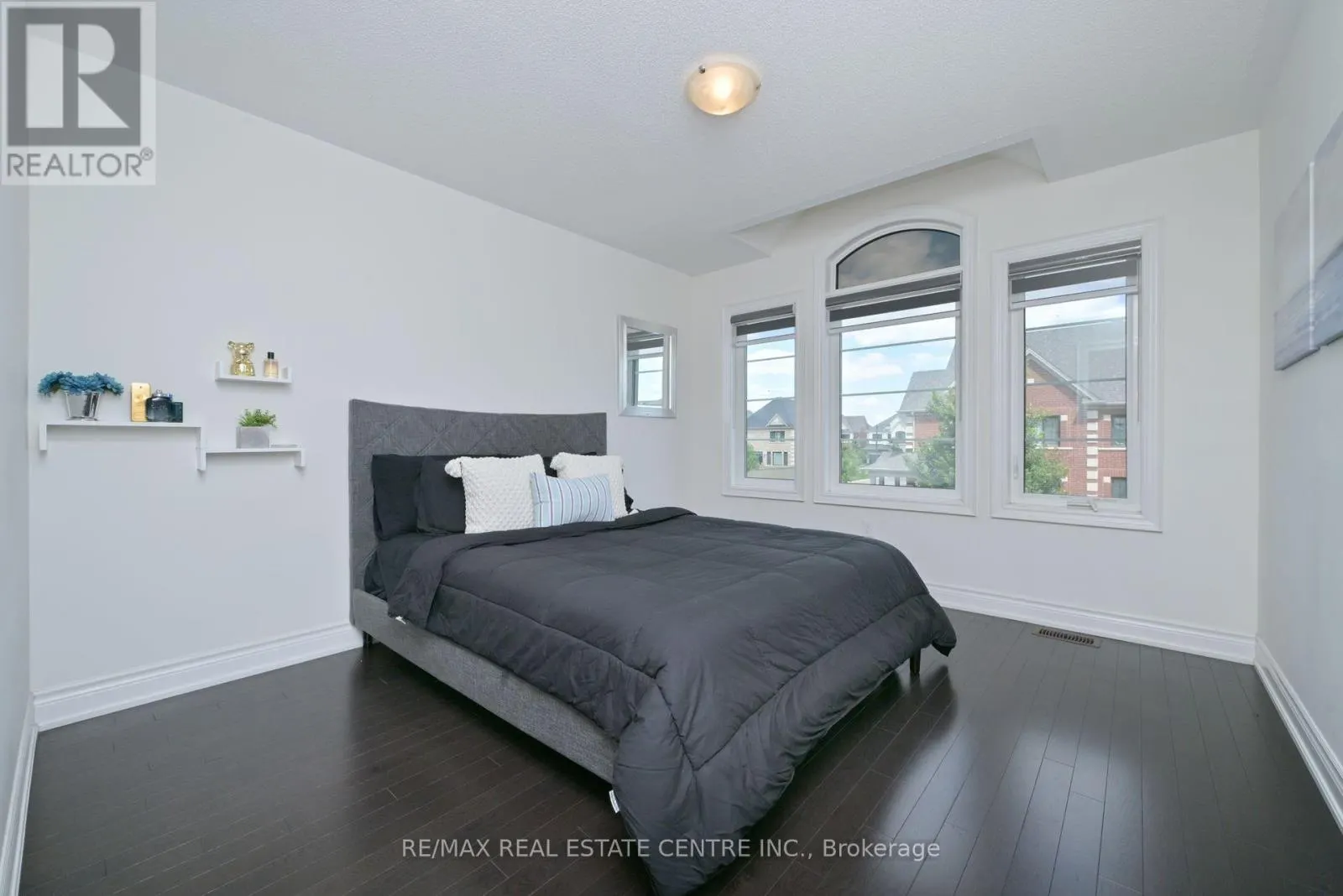 1326 RASPBERRY TERRACE