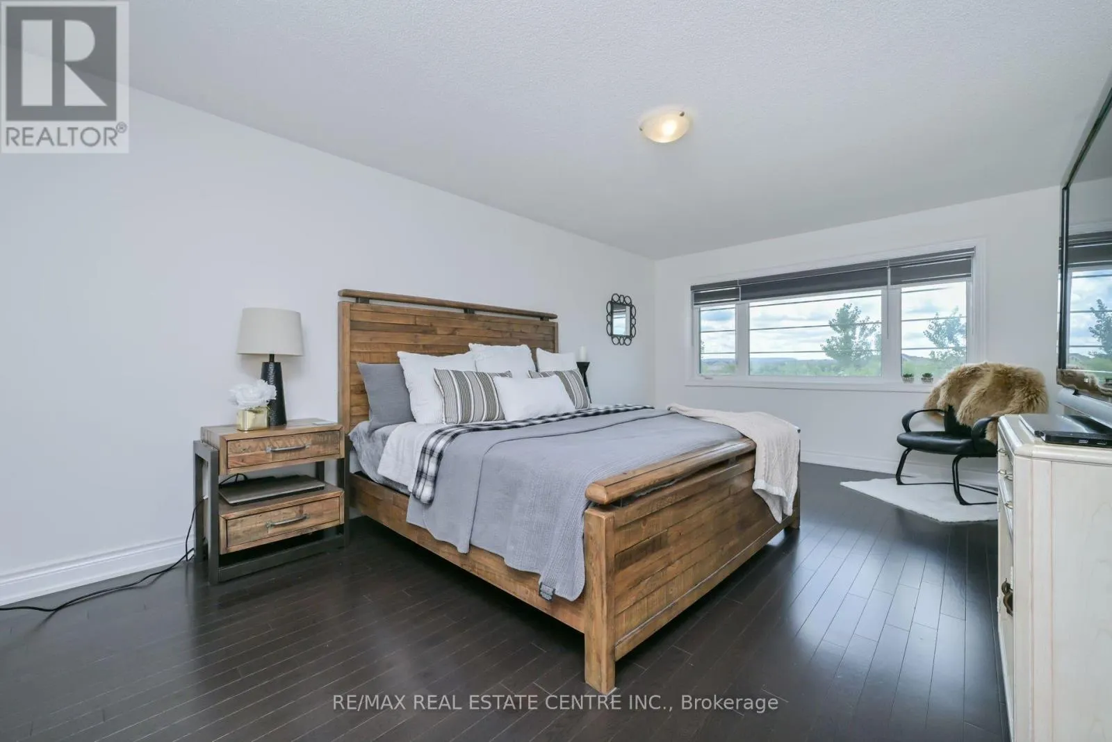 1326 RASPBERRY TERRACE