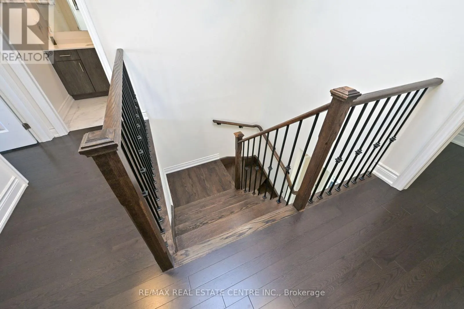 1326 RASPBERRY TERRACE